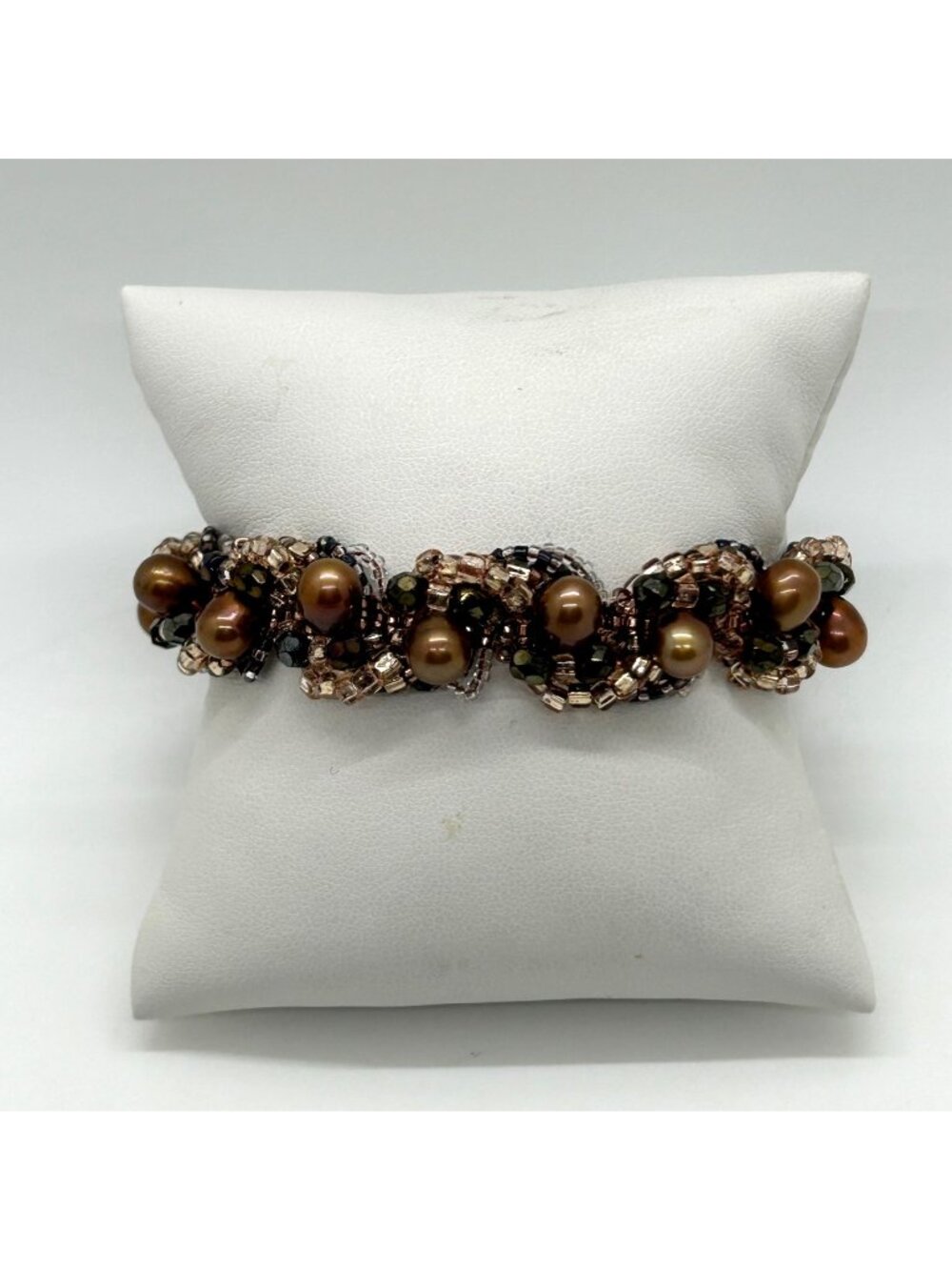 Vintage Woven Beaded Bracelet With Freshwater Pearls & Carnelian Bead Accent